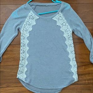 grey long sleeve with white details